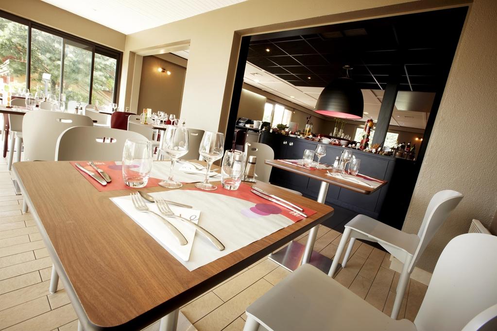 greet hôtel Angoulême Saint-Yrieix-sur-Charente Exterior foto